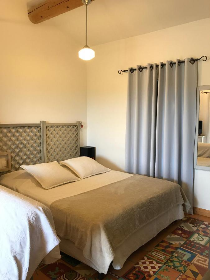 Chambres D'Hotes Et Gites Le Mas Mellou Orange  Esterno foto