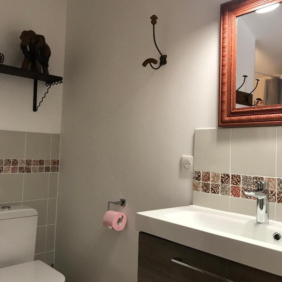 Chambres D'Hotes Et Gites Le Mas Mellou Orange  Esterno foto
